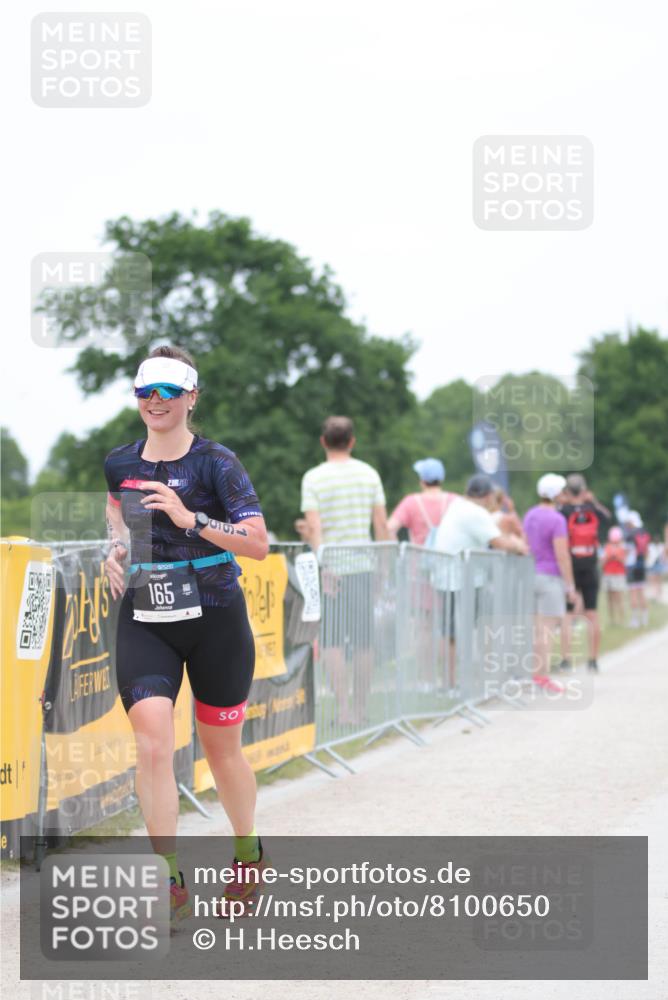 22.06.2025 - Viking Triathlon H.Heesch http://msf.ph/oto/8100650 22.06.2025 15:41:49 Laufen 165 meine-sportfotos.de