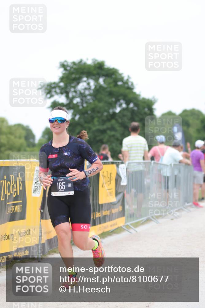 22.06.2025 - Viking Triathlon H.Heesch http://msf.ph/oto/8100677 22.06.2025 15:41:49 Laufen 165 meine-sportfotos.de