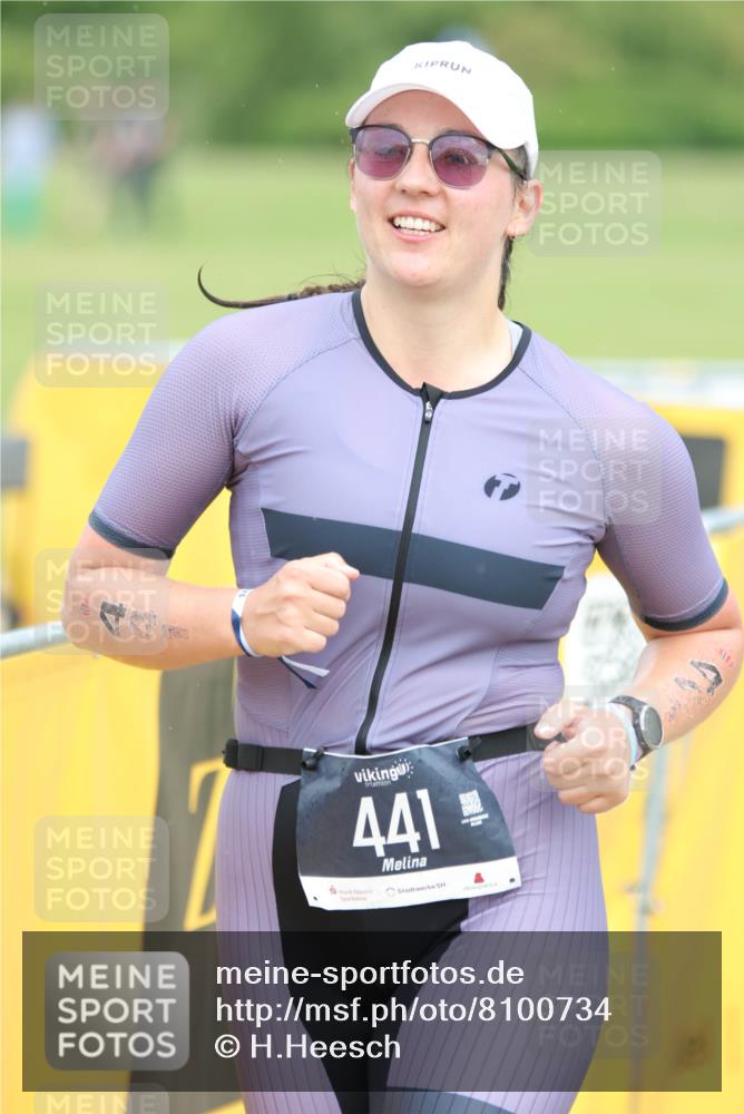 22.06.2025 - Viking Triathlon H.Heesch http://msf.ph/oto/8100734 22.06.2025 16:41:10 Laufen 441 meine-sportfotos.de