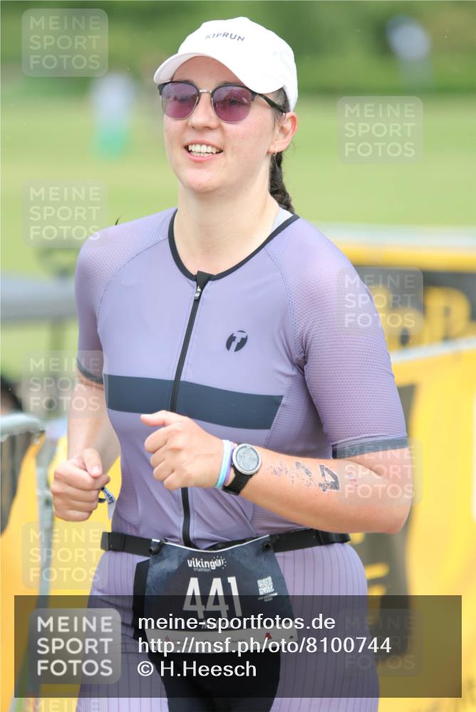 22.06.2025 - Viking Triathlon H.Heesch http://msf.ph/oto/8100744 22.06.2025 16:41:10 Laufen 441 meine-sportfotos.de