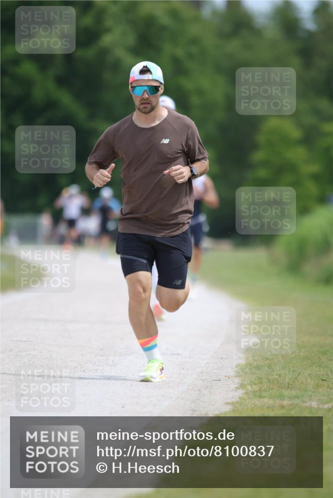 22.06.2025 - Viking Triathlon H.Heesch http://msf.ph/oto/8100837 22.06.2025 12:54:46 Laufen 444, 645 meine-sportfotos.de