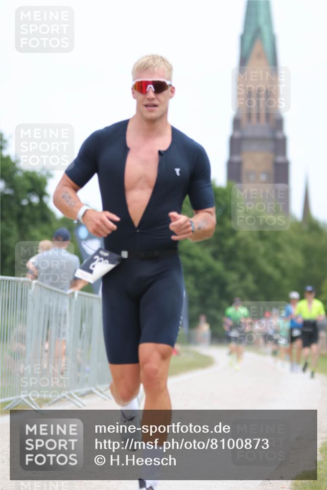 22.06.2025 - Viking Triathlon H.Heesch http://msf.ph/oto/8100873 22.06.2025 13:34:54 Laufen 109, 229, 238 meine-sportfotos.de