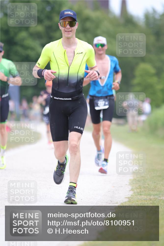 22.06.2025 - Viking Triathlon H.Heesch http://msf.ph/oto/8100951 22.06.2025 13:35:03 Laufen 148, 237, 505 meine-sportfotos.de