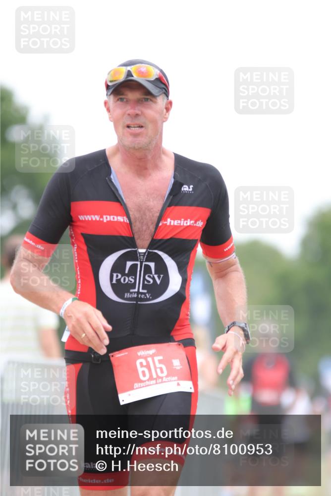 22.06.2025 - Viking Triathlon H.Heesch http://msf.ph/oto/8100953 22.06.2025 15:42:39 Laufen 304, 344, 389, 421, 615 meine-sportfotos.de