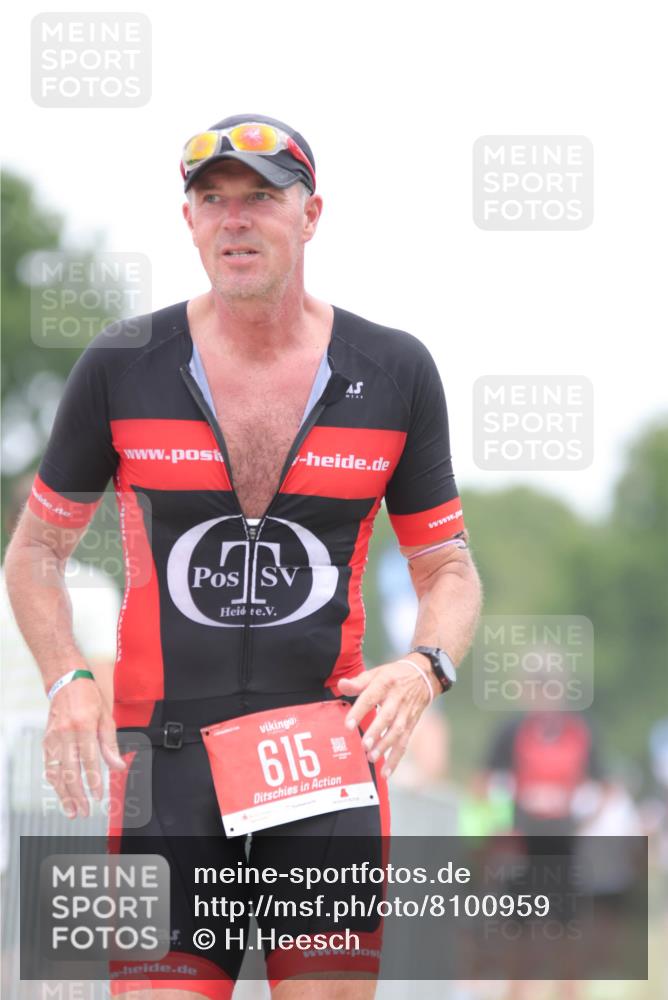 22.06.2025 - Viking Triathlon H.Heesch http://msf.ph/oto/8100959 22.06.2025 15:42:40 Laufen 304, 344, 389, 615 meine-sportfotos.de