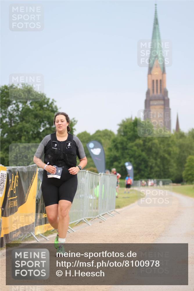 22.06.2025 - Viking Triathlon H.Heesch http://msf.ph/oto/8100978 22.06.2025 16:44:48 Laufen 319 meine-sportfotos.de