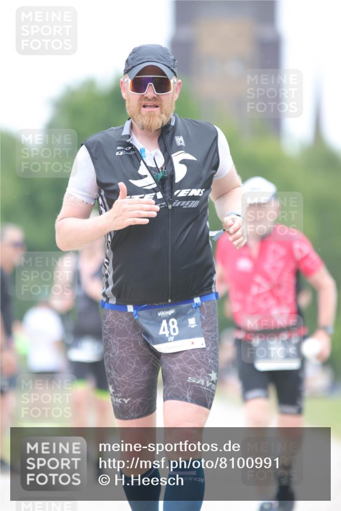 22.06.2025 - Viking Triathlon H.Heesch http://msf.ph/oto/8100991 22.06.2025 15:42:55 Laufen 39, 48, 501 meine-sportfotos.de