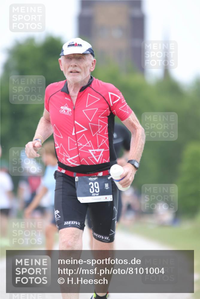 22.06.2025 - Viking Triathlon H.Heesch http://msf.ph/oto/8101004 22.06.2025 15:42:58 Laufen 39, 48, 144, 501 meine-sportfotos.de