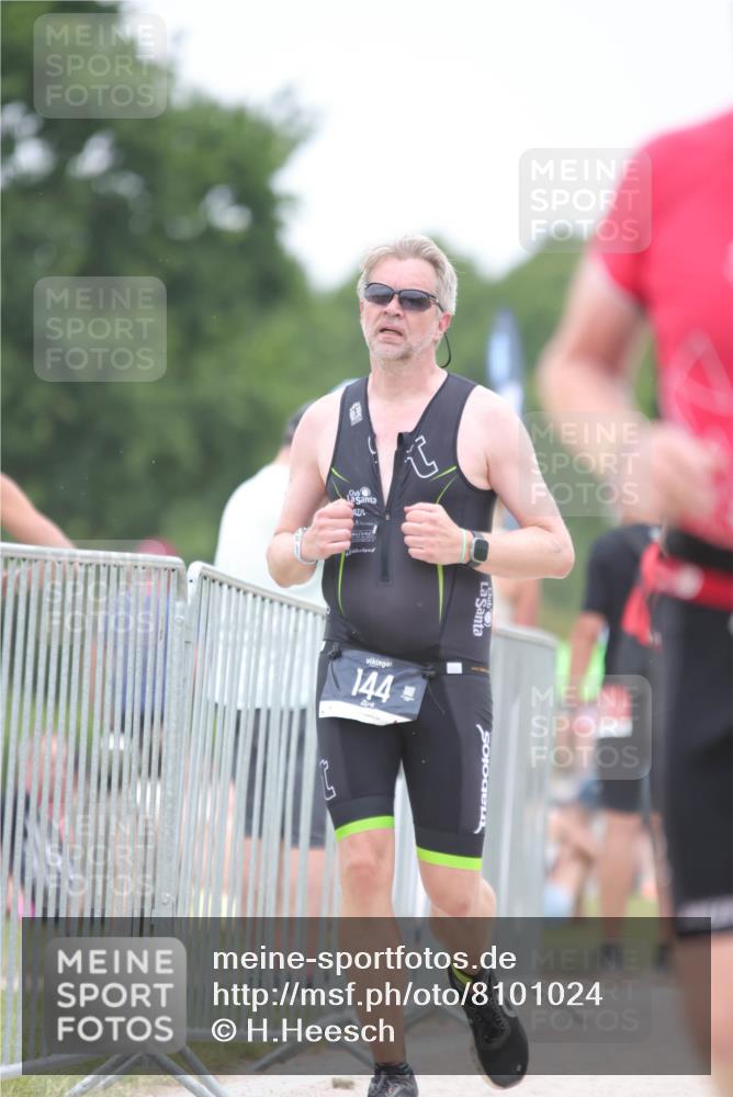 22.06.2025 - Viking Triathlon H.Heesch http://msf.ph/oto/8101024 22.06.2025 15:42:59 Laufen 39, 48, 144, 501 meine-sportfotos.de