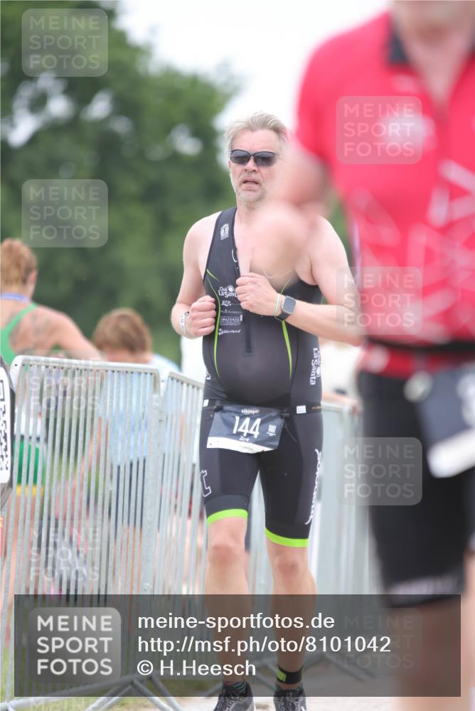 22.06.2025 - Viking Triathlon H.Heesch http://msf.ph/oto/8101042 22.06.2025 15:43:00 Laufen 39, 48, 144, 501 meine-sportfotos.de