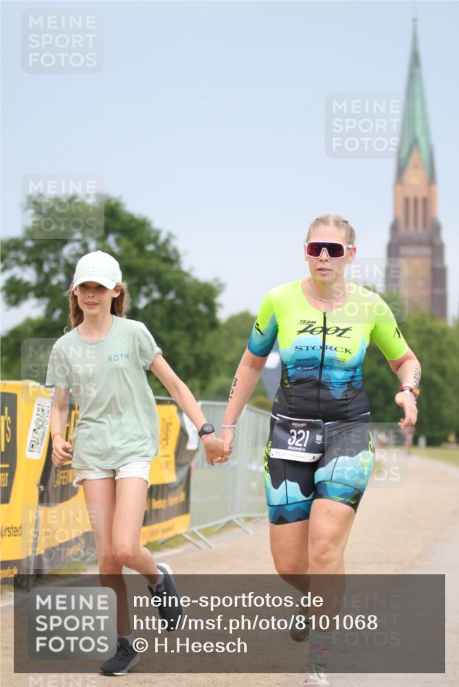 22.06.2025 - Viking Triathlon H.Heesch http://msf.ph/oto/8101068 22.06.2025 16:45:40 Laufen 321 meine-sportfotos.de