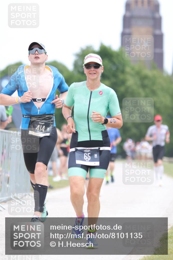 22.06.2025 - Viking Triathlon H.Heesch http://msf.ph/oto/8101135 22.06.2025 13:35:10 Laufen 65, 79, 148, 237, 414, 505 meine-sportfotos.de