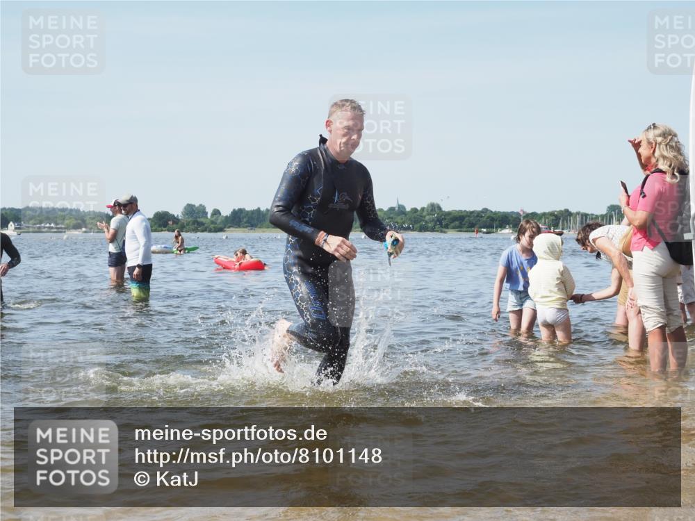 22.06.2025 - Viking Triathlon KatJ http://msf.ph/oto/8101148 22.06.2025 10:33:31 Schwimmen 28, 38, 255, 300, 304, 348, 382, 457, 522, 524, 608 meine-sportfotos.de
