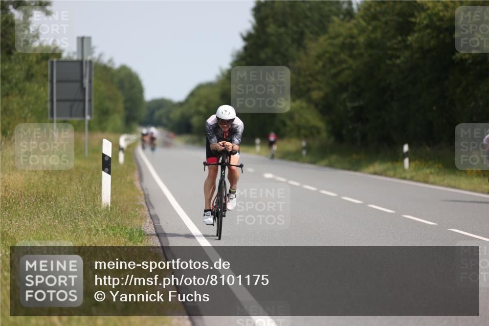22.06.2025 - Viking Triathlon Yannick Fuchs http://msf.ph/oto/8101175 22.06.2025 11:25:35 Radfahren 9, 195, 198, 286, 384, 390, 401, 500, 534 meine-sportfotos.de
