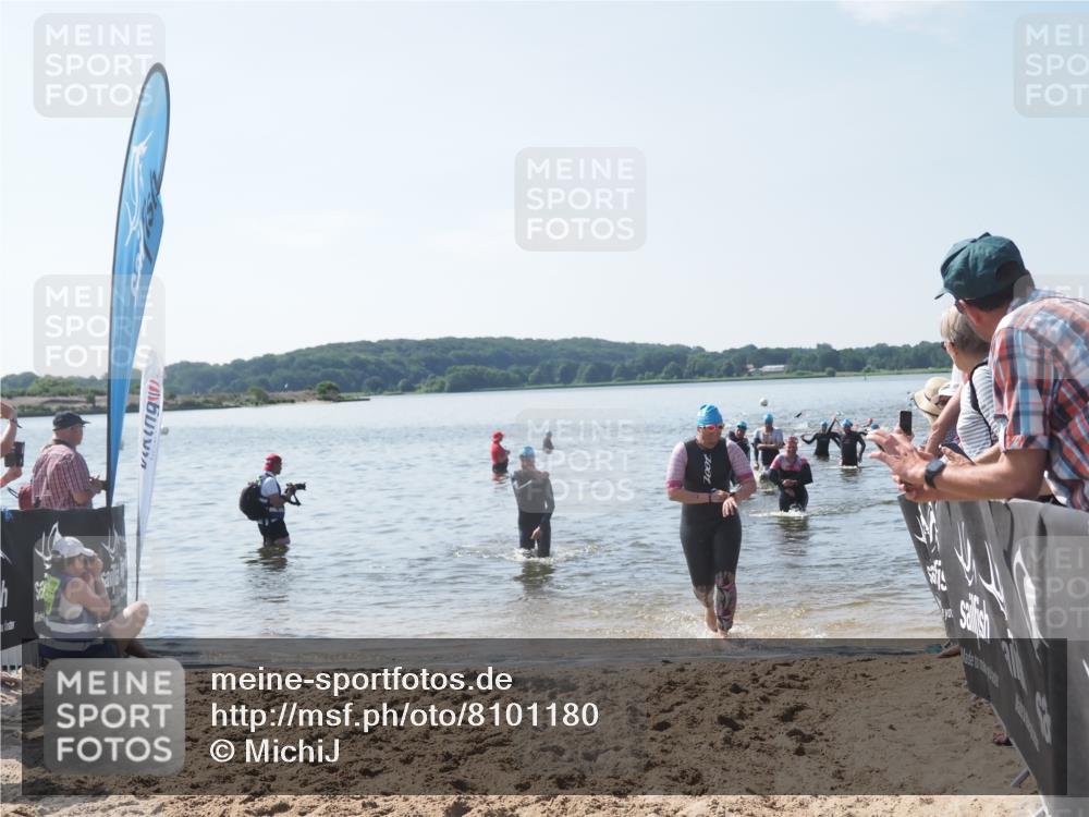 22.06.2025 - Viking Triathlon MichiJ http://msf.ph/oto/8101180 22.06.2025 10:45:23 Schwimmen 68, 102, 108, 503, 605 meine-sportfotos.de