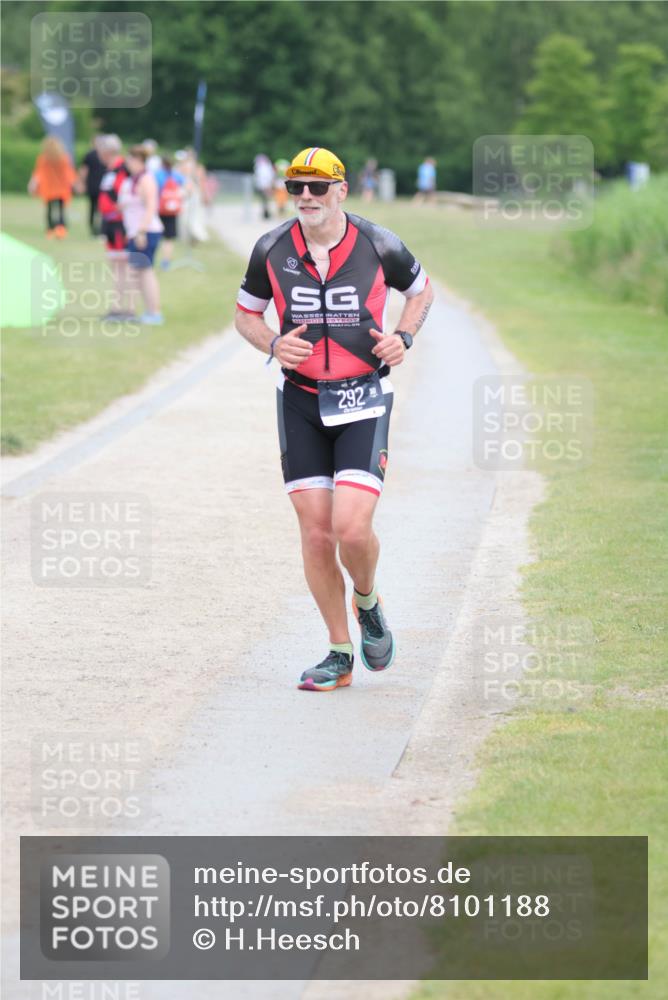 22.06.2025 - Viking Triathlon H.Heesch http://msf.ph/oto/8101188 22.06.2025 16:46:14 Laufen 292 meine-sportfotos.de