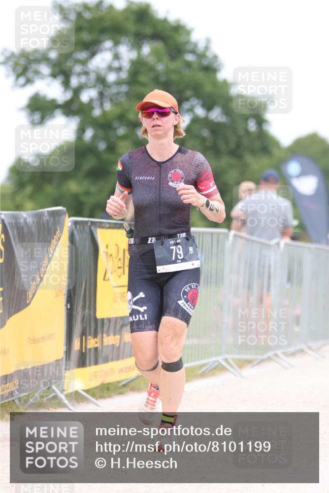 22.06.2025 - Viking Triathlon H.Heesch http://msf.ph/oto/8101199 22.06.2025 13:35:15 Laufen 65, 79, 414, 462, 614 meine-sportfotos.de