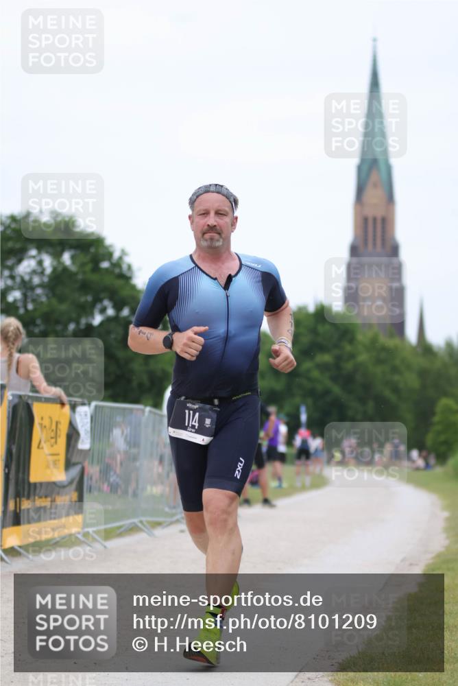 22.06.2025 - Viking Triathlon H.Heesch http://msf.ph/oto/8101209 22.06.2025 15:43:34 Laufen 114 meine-sportfotos.de
