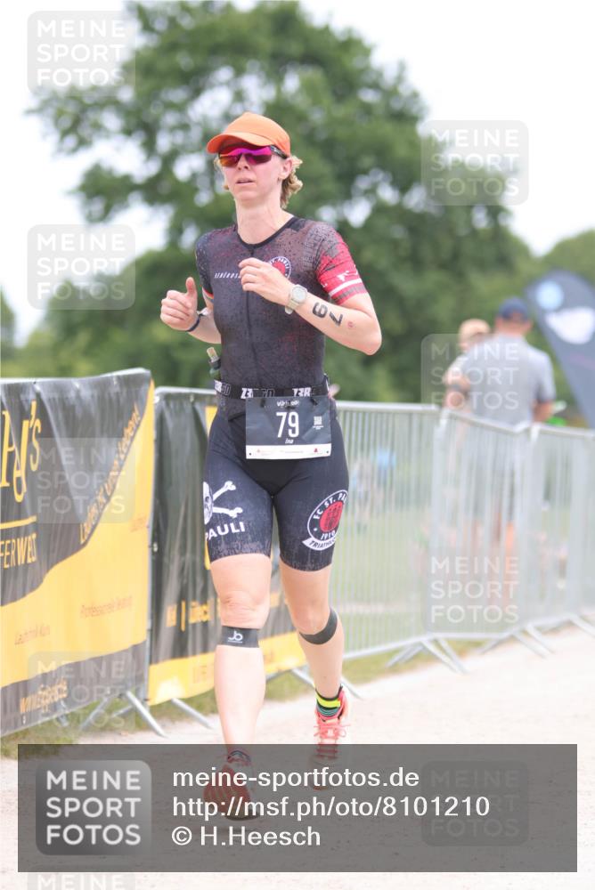 22.06.2025 - Viking Triathlon H.Heesch http://msf.ph/oto/8101210 22.06.2025 13:35:16 Laufen 65, 79, 414, 462, 614 meine-sportfotos.de