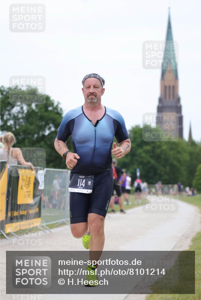 22.06.2025 - Viking Triathlon H.Heesch http://msf.ph/oto/8101214 22.06.2025 15:43:34 Laufen 114 meine-sportfotos.de