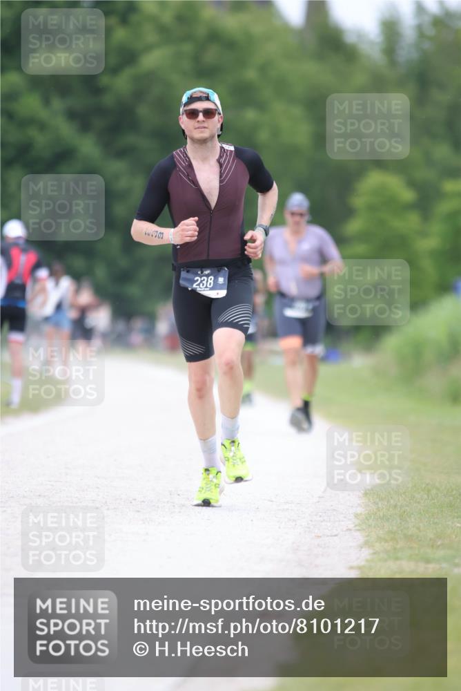 22.06.2025 - Viking Triathlon H.Heesch http://msf.ph/oto/8101217 22.06.2025 15:44:02 Laufen 238 meine-sportfotos.de