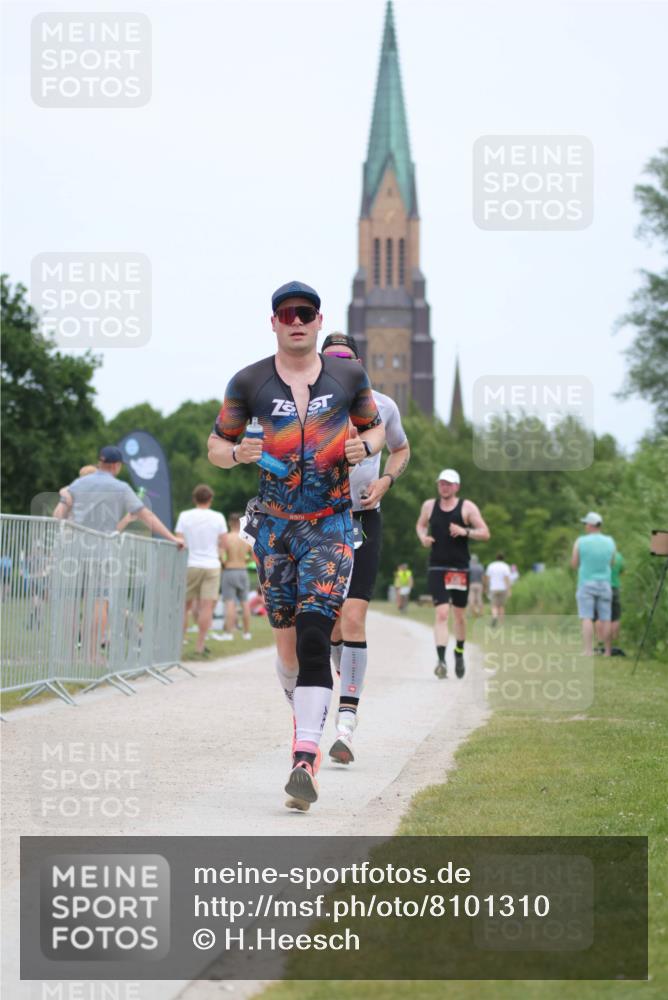 22.06.2025 - Viking Triathlon H.Heesch http://msf.ph/oto/8101310 22.06.2025 13:35:39 Laufen 242, 355, 635 meine-sportfotos.de