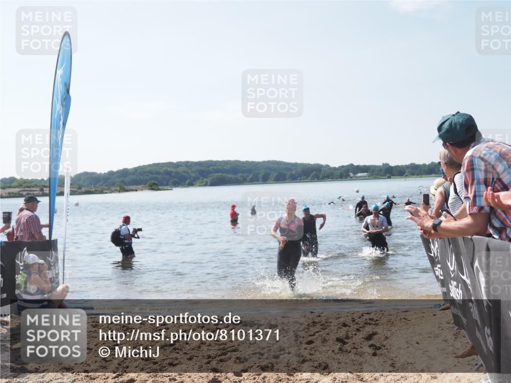 22.06.2025 - Viking Triathlon MichiJ http://msf.ph/oto/8101371 22.06.2025 10:45:30 Schwimmen 68, 102, 108, 197, 466, 605 meine-sportfotos.de