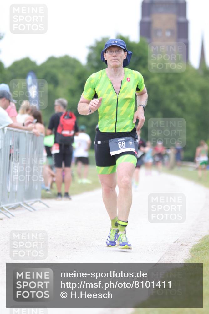 22.06.2025 - Viking Triathlon H.Heesch http://msf.ph/oto/8101411 22.06.2025 15:44:25 Laufen 66, 84, 276 meine-sportfotos.de