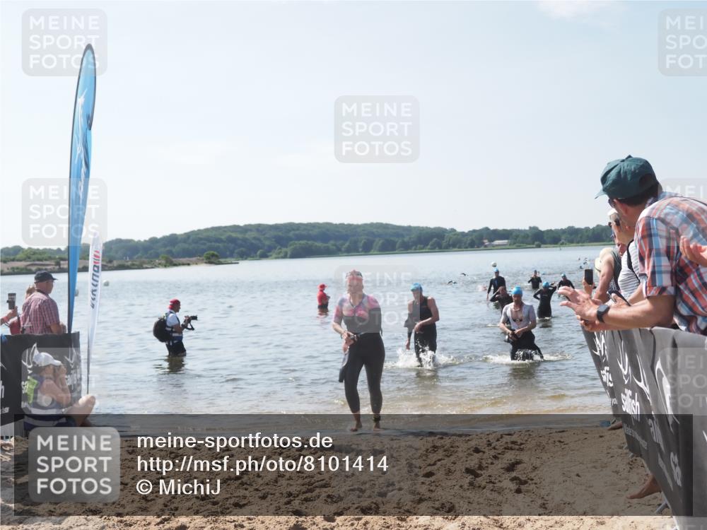 22.06.2025 - Viking Triathlon MichiJ http://msf.ph/oto/8101414 22.06.2025 10:45:31 Schwimmen 102, 108, 197, 466, 605 meine-sportfotos.de