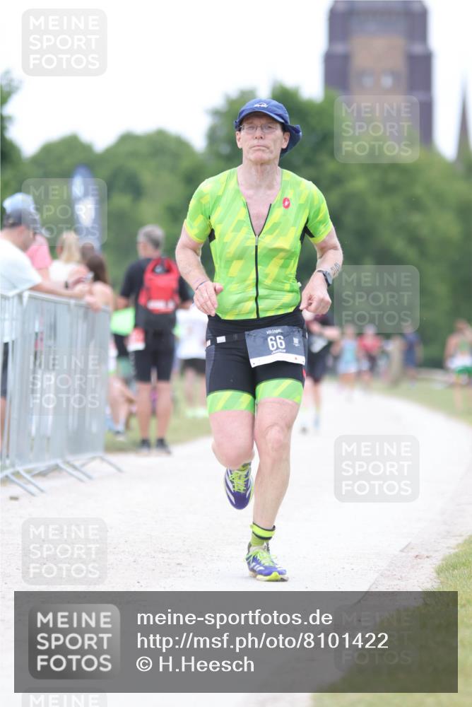 22.06.2025 - Viking Triathlon H.Heesch http://msf.ph/oto/8101422 22.06.2025 15:44:25 Laufen 66, 84, 276 meine-sportfotos.de