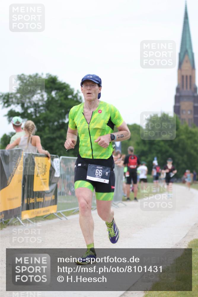 22.06.2025 - Viking Triathlon H.Heesch http://msf.ph/oto/8101431 22.06.2025 15:44:27 Laufen 66, 84, 276 meine-sportfotos.de