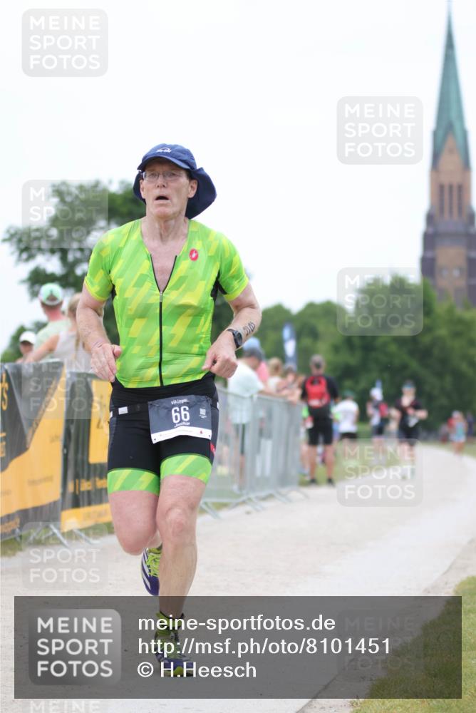 22.06.2025 - Viking Triathlon H.Heesch http://msf.ph/oto/8101451 22.06.2025 15:44:27 Laufen 66, 84, 276 meine-sportfotos.de