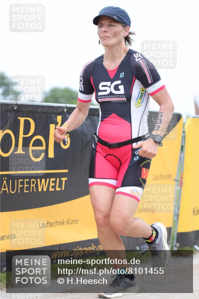 22.06.2025 - Viking Triathlon H.Heesch http://msf.ph/oto/8101455 22.06.2025 13:35:50 Laufen 479, 635, 639 meine-sportfotos.de