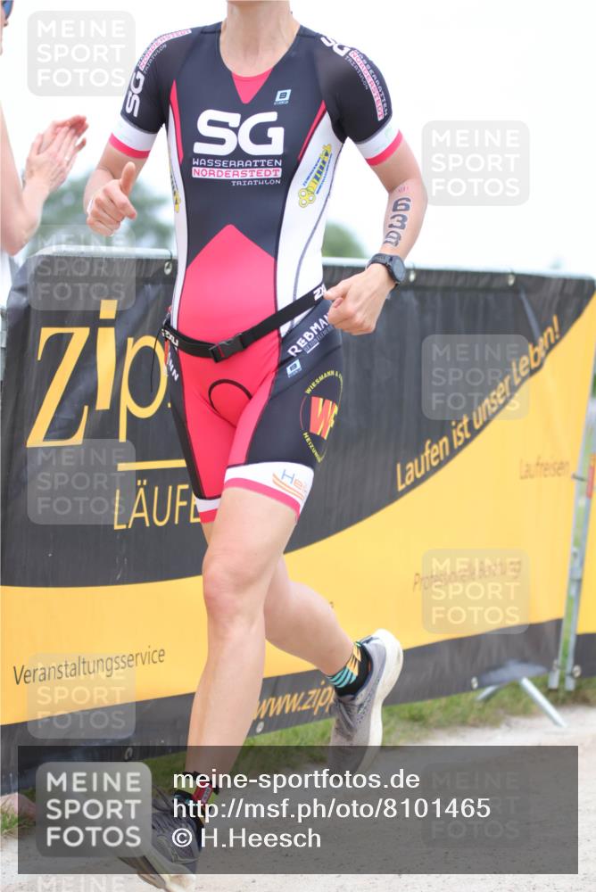 22.06.2025 - Viking Triathlon H.Heesch http://msf.ph/oto/8101465 22.06.2025 13:35:50 Laufen 479, 635, 639 meine-sportfotos.de