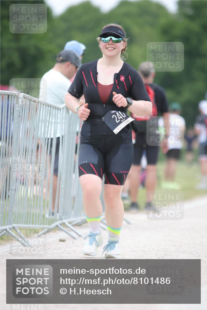 22.06.2025 - Viking Triathlon H.Heesch http://msf.ph/oto/8101486 22.06.2025 15:44:36 Laufen 240 meine-sportfotos.de