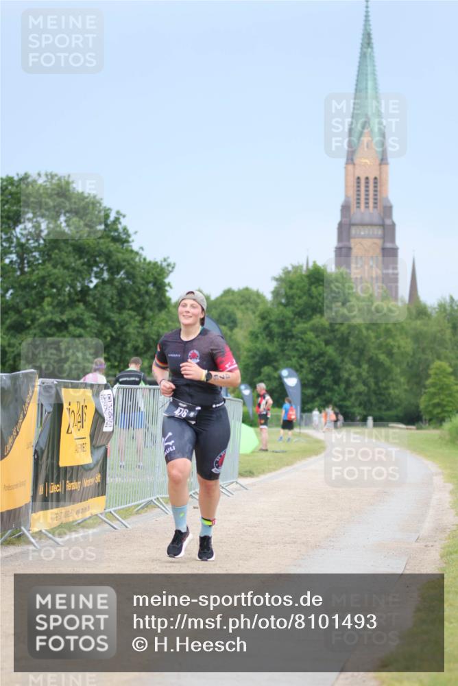 22.06.2025 - Viking Triathlon H.Heesch http://msf.ph/oto/8101493 22.06.2025 16:47:37 Laufen 476 meine-sportfotos.de