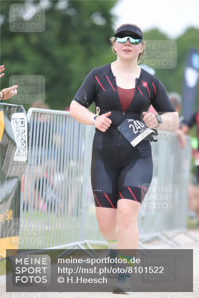 22.06.2025 - Viking Triathlon H.Heesch http://msf.ph/oto/8101522 22.06.2025 15:44:37 Laufen 240 meine-sportfotos.de