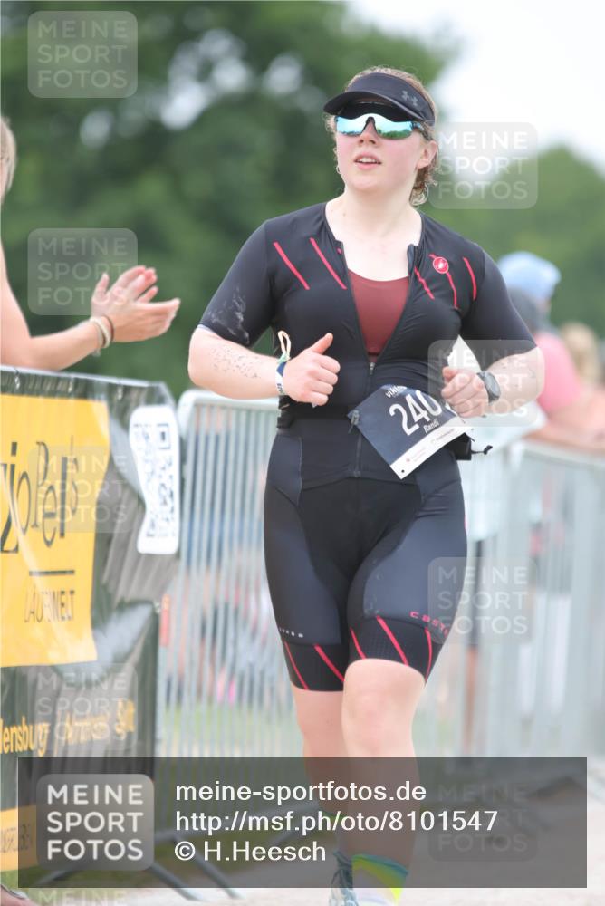22.06.2025 - Viking Triathlon H.Heesch http://msf.ph/oto/8101547 22.06.2025 15:44:38 Laufen 240 meine-sportfotos.de