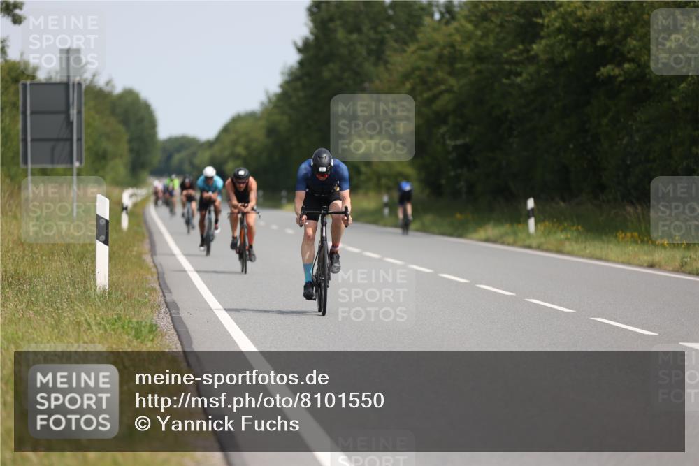 22.06.2025 - Viking Triathlon Yannick Fuchs http://msf.ph/oto/8101550 22.06.2025 11:25:56 Radfahren 117, 325, 344, 451, 475, 499 meine-sportfotos.de