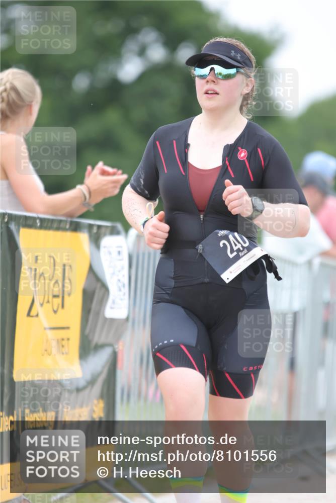 22.06.2025 - Viking Triathlon H.Heesch http://msf.ph/oto/8101556 22.06.2025 15:44:38 Laufen 240 meine-sportfotos.de