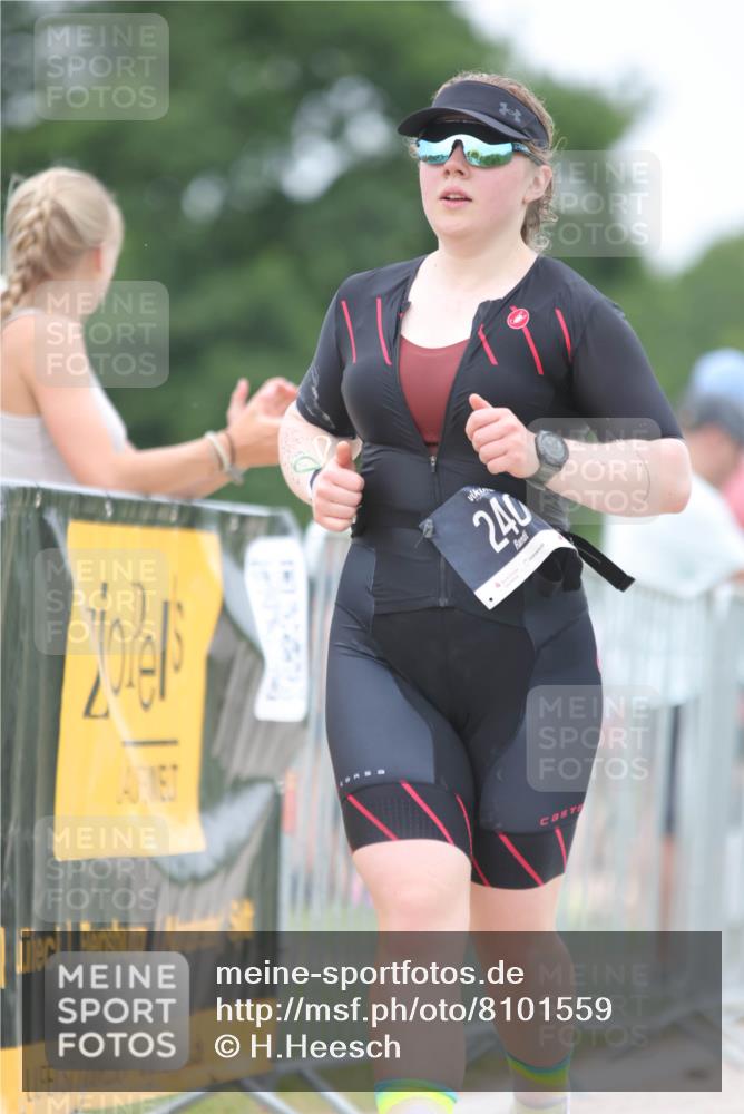 22.06.2025 - Viking Triathlon H.Heesch http://msf.ph/oto/8101559 22.06.2025 15:44:38 Laufen 240 meine-sportfotos.de
