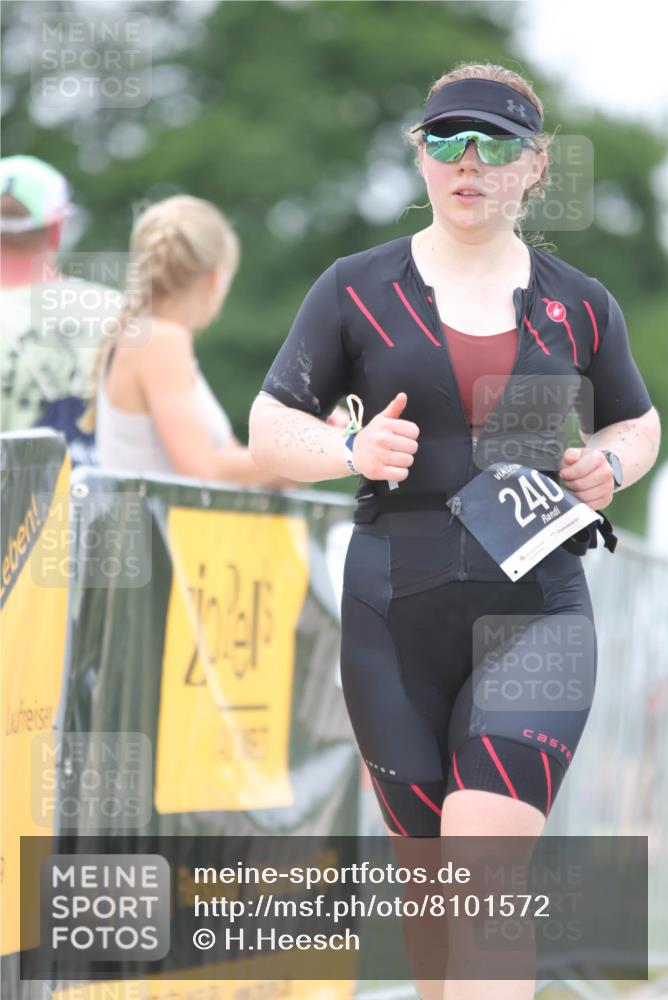 22.06.2025 - Viking Triathlon H.Heesch http://msf.ph/oto/8101572 22.06.2025 15:44:39 Laufen 240 meine-sportfotos.de