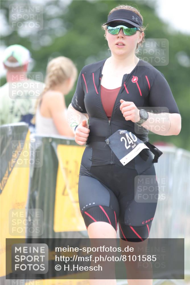 22.06.2025 - Viking Triathlon H.Heesch http://msf.ph/oto/8101585 22.06.2025 15:44:39 Laufen 240 meine-sportfotos.de