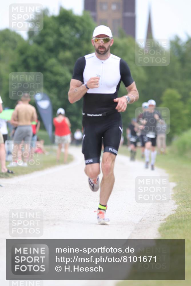 22.06.2025 - Viking Triathlon H.Heesch http://msf.ph/oto/8101671 22.06.2025 13:36:18 Laufen 7, 408 meine-sportfotos.de