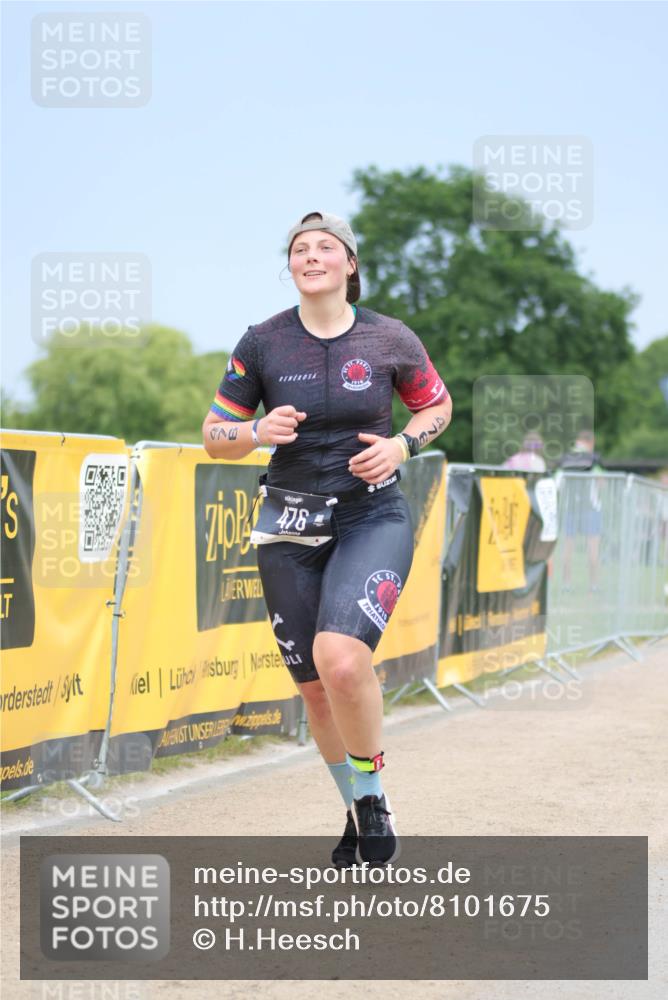 22.06.2025 - Viking Triathlon H.Heesch http://msf.ph/oto/8101675 22.06.2025 16:47:39 Laufen 476 meine-sportfotos.de