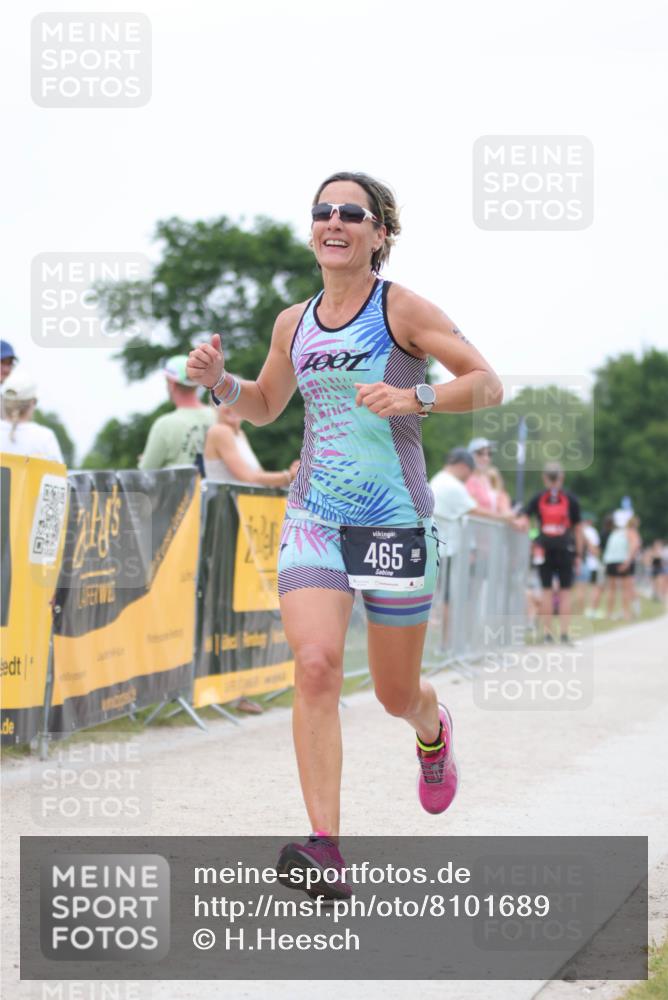 22.06.2025 - Viking Triathlon H.Heesch http://msf.ph/oto/8101689 22.06.2025 15:44:50 Laufen 465, 511 meine-sportfotos.de