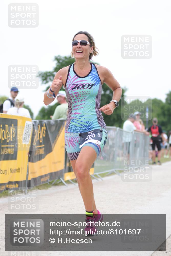 22.06.2025 - Viking Triathlon H.Heesch http://msf.ph/oto/8101697 22.06.2025 15:44:50 Laufen 465, 511 meine-sportfotos.de