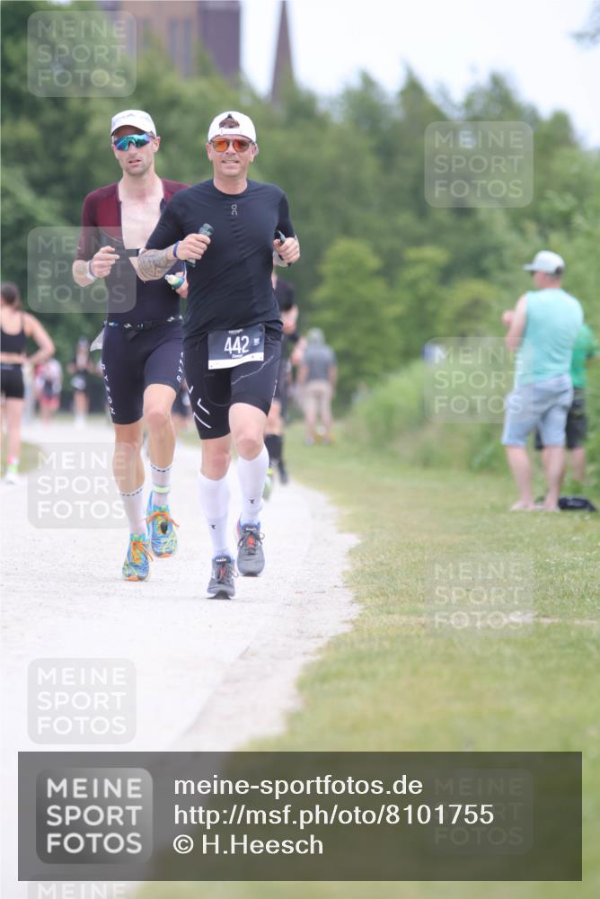 22.06.2025 - Viking Triathlon H.Heesch http://msf.ph/oto/8101755 22.06.2025 13:36:26 Laufen 442, 527 meine-sportfotos.de
