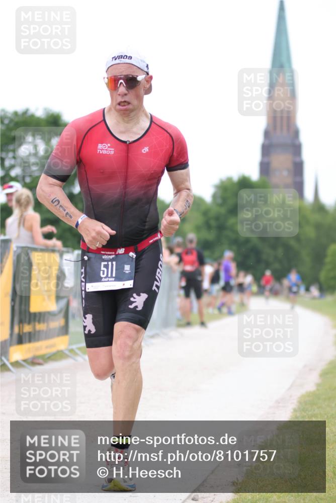 22.06.2025 - Viking Triathlon H.Heesch http://msf.ph/oto/8101757 22.06.2025 15:44:54 Laufen 511 meine-sportfotos.de