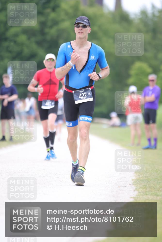 22.06.2025 - Viking Triathlon H.Heesch http://msf.ph/oto/8101762 22.06.2025 15:45:14 Laufen 422 meine-sportfotos.de